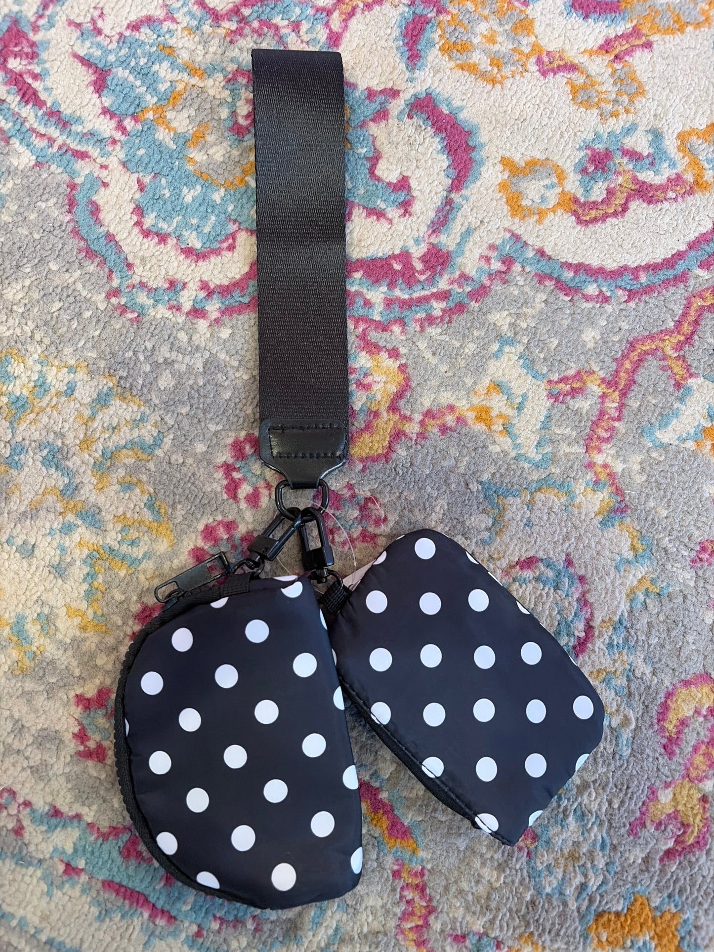 DUAL POUCH